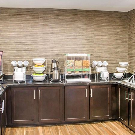 Comfort Inn & Suites Сан Маркос Экстерьер фото