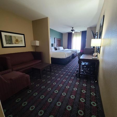 Comfort Inn & Suites Сан Маркос Экстерьер фото
