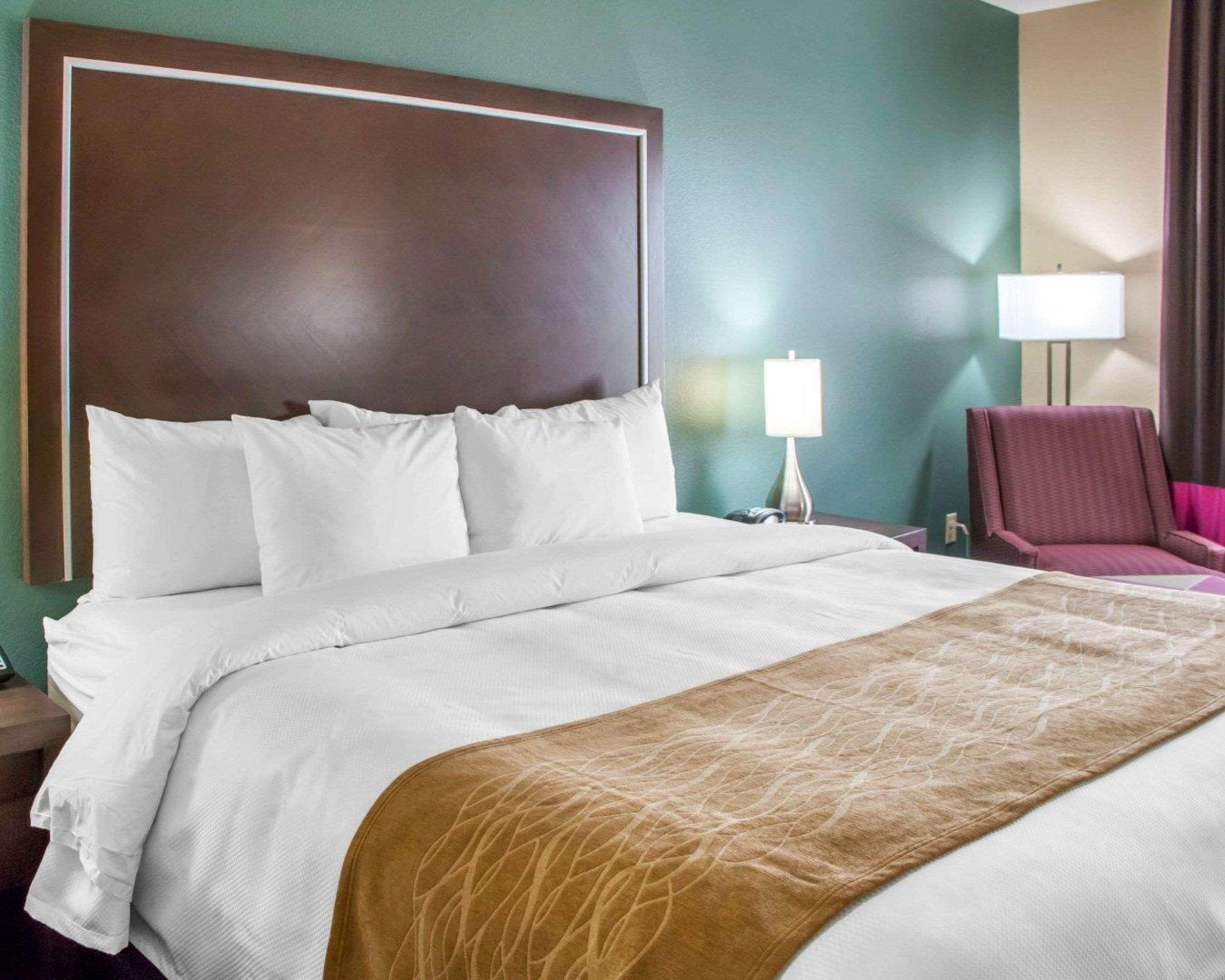 Comfort Inn & Suites Сан Маркос Экстерьер фото