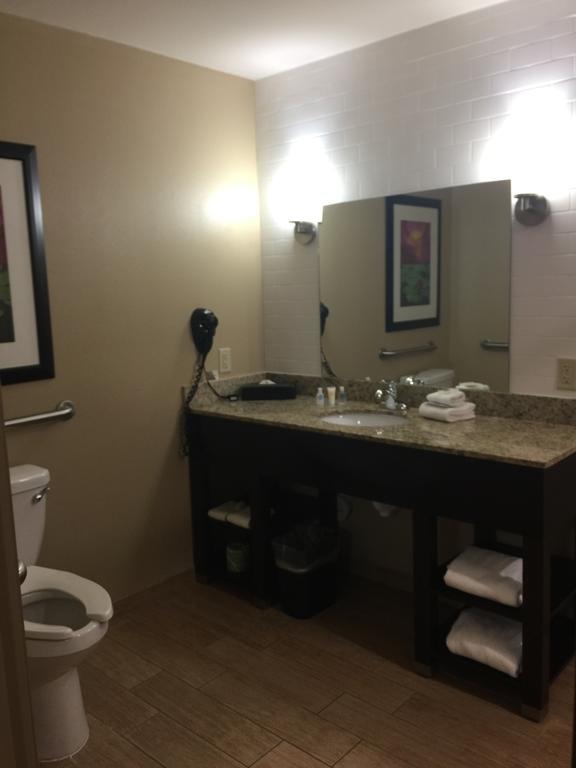 Comfort Inn & Suites Сан Маркос Экстерьер фото