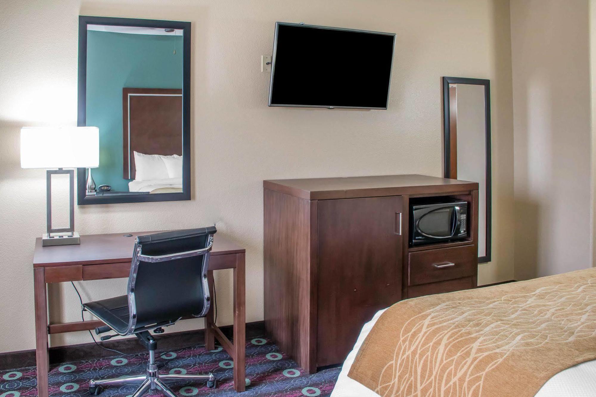 Comfort Inn & Suites Сан Маркос Экстерьер фото